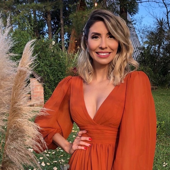 Meet your Posher, Rebeca - Picture 4 of 4